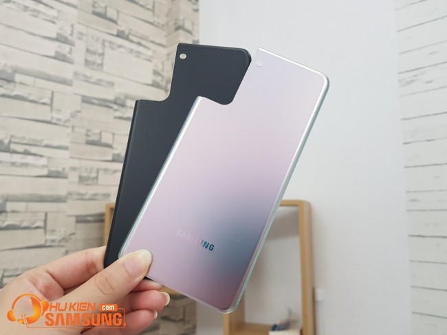 Thay nắp lưng Samsung S21+|Plus giá bao nhiêu Hà Nội