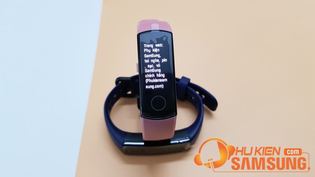 so sánh huawei honor band 5 và miband 4