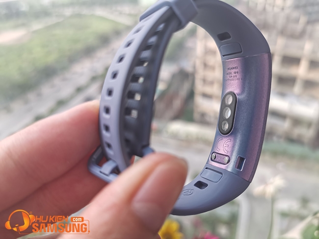 vòng đeo tay thông minh Huawei Band 3