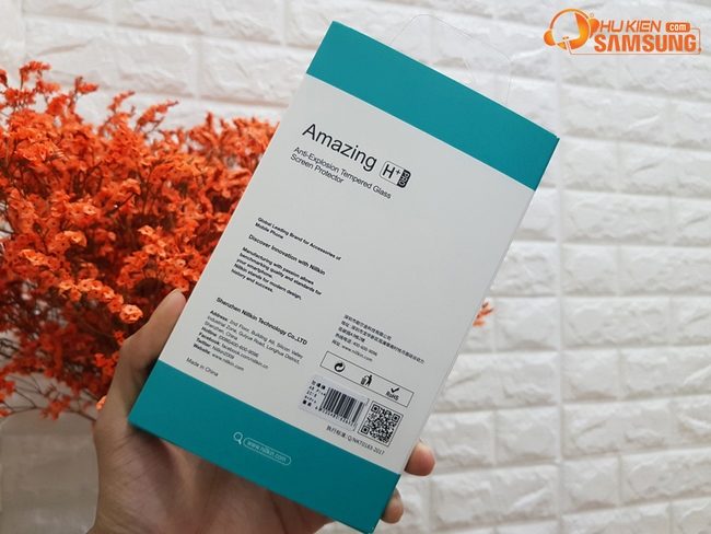 Kính cường lực Galaxy A8 Plus hiệu Nillkin H+ Pro