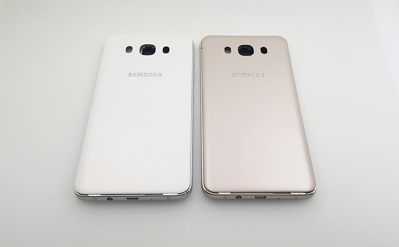 Bộ vỏ Galaxy J7 2016 chính hãng