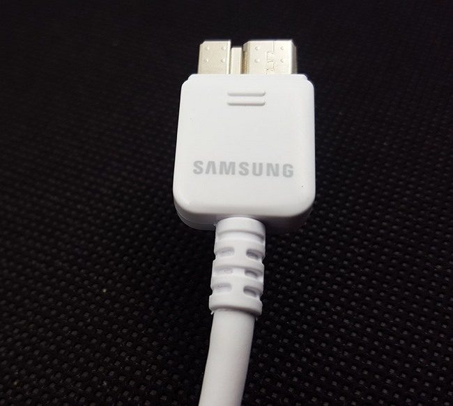 Cable USB Galaxy S5 chính hãng Cable USB Galaxy S5 chính hãng