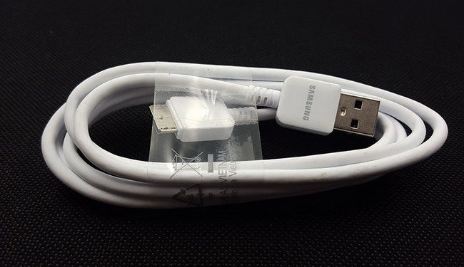 Cable USB Galaxy S5 chính hãng Cable USB Galaxy S5 chính hãng