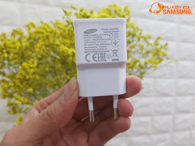 hướng dẫn cách phân biệt củ sạc chính hãng samsung
