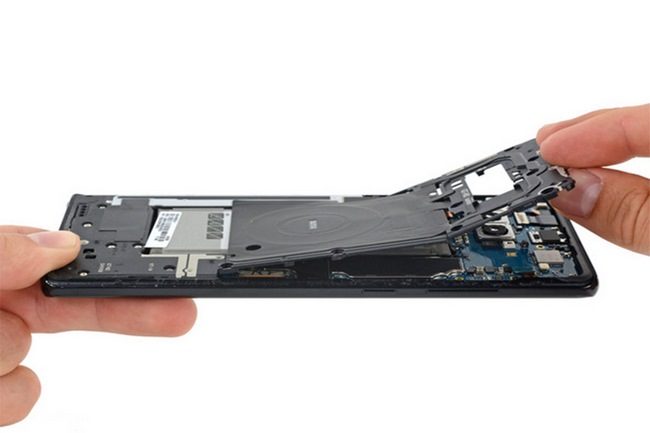 Cách tự thay pin Samsung Galaxy Note 8 đơn giản Cách tự thay pin Samsung Galaxy Note 8 đơn giản
