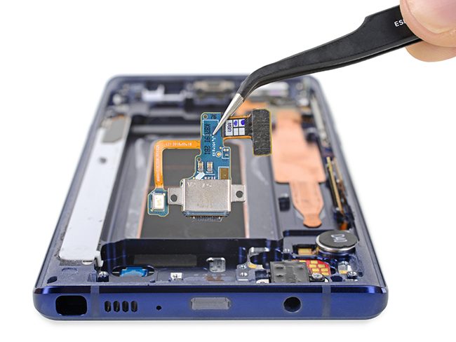 https://www.phukiensamsung.com/chan-sac-galaxy-note-9-chinh-hang.html https://www.phukiensamsung.com/chan-sac-galaxy-note-9-chinh-hang.html
