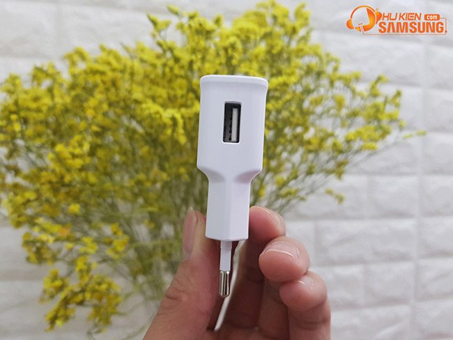 củ sạc J7 chính hãng giá rẻ Hà Nội