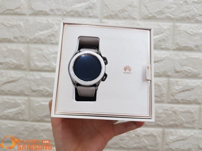 Chi tiết đồng hồ Huawei watch GT Elegant chính hãng Chi tiết đồng hồ Huawei watch GT Elegant chính hãng