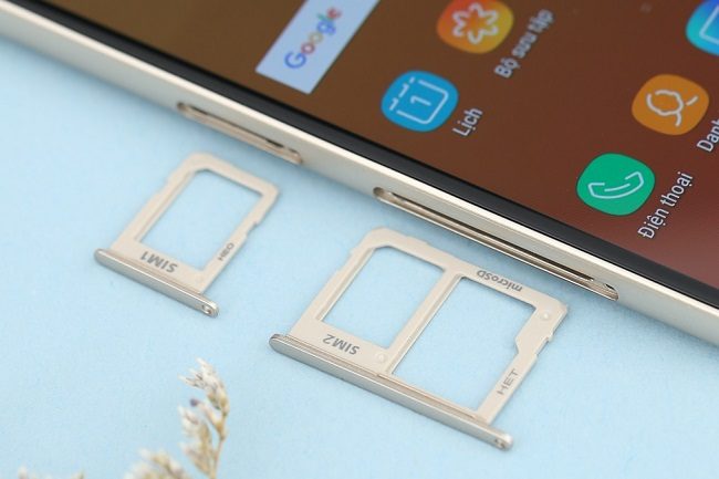 Khay sim Galaxy J6 2018 chính hãng Khay sim Galaxy J6 2018 chính hãng