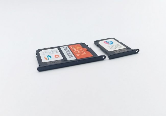 Khay sim Galaxy J7 Pro Khay sim Galaxy J7 Pro