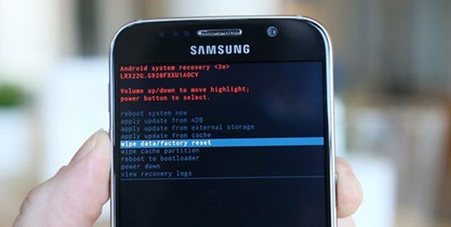hướng dẫn khởi động lại samsung S7, s7 edge bị treo logo hướng dẫn khởi động lại samsung S7, s7 edge bị treo logo
