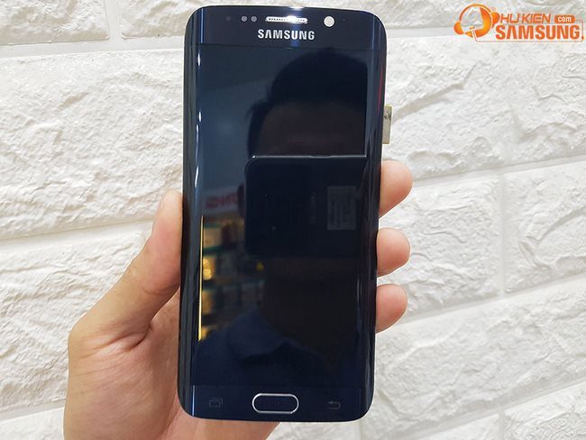 Thay màn hình Samsung Galaxy S6 Edge chính hãng Thay màn hình Samsung Galaxy S6 Edge chính hãng