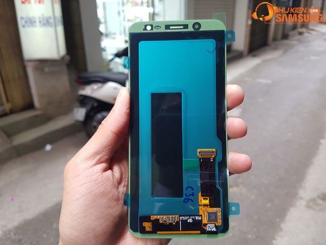 Thay màn hình Galaxy J6 2018 chính hãng Thay màn hình Galaxy J6 2018 chính hãng