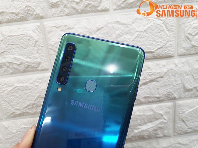 Thay nắp lưng Galaxy A9 2018 chính hãng Thay nắp lưng Galaxy A9 2018 chính hãng