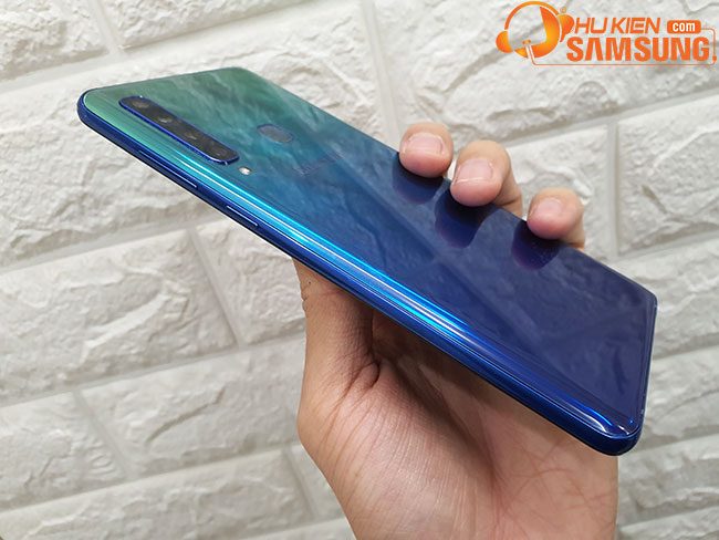 Thay nắp lưng Galaxy A9 2018 chính hãng Thay nắp lưng Galaxy A9 2018 chính hãng