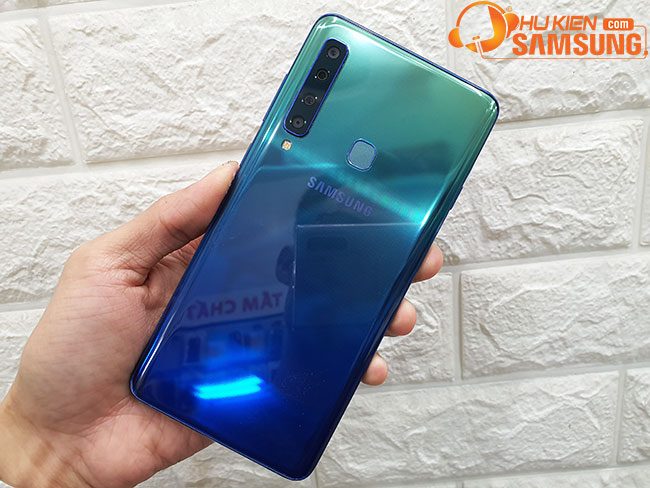 Thay nắp lưng Galaxy A9 2018 chính hãng Thay nắp lưng Galaxy A9 2018 chính hãng