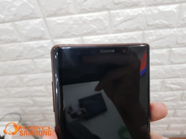 nên dán kính cường lực hay dán màn hình Note 10 tốt nên dán kính cường lực hay dán màn hình Note 10 tốt
