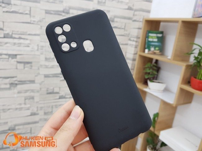 Ốp lưng dẻo M31 chống bám vân tay hiệu Oucase