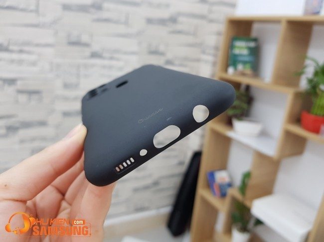 Ốp lưng dẻo M31 chống bám vân tay hiệu Oucase