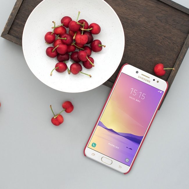 Ốp lưng Galaxy J7 Plus hiệu Nillkin Ốp lưng Galaxy J7 Plus hiệu Nillkin