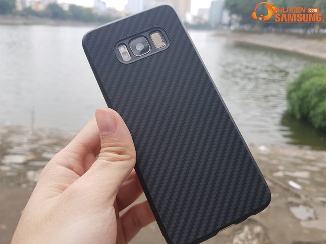 Ốp lưng dạng vân carbon Galaxy S8 hiệu Nillkin Ốp lưng dạng vân carbon Galaxy S8 hiệu Nillkin