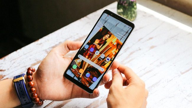 Samsung Galaxy A8 Star sở hữu cấu hình mạnh và chạy hệ điều hành Android mới nhất Samsung Galaxy A8 Star sở hữu cấu hình mạnh và chạy hệ điều hành Android mới nhất