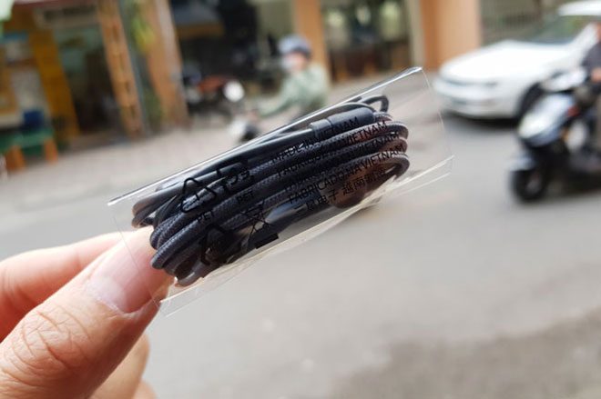 TAI NGHE AKG CHÍNH HÃNG SAMSUNG GIÁ TAI NGHE AKG CHÍNH HÃNG SAMSUNG GIÁ