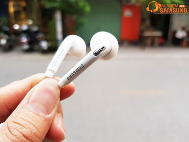 Tai nghe Samsung Galaxy S6 Edge Plus Tai nghe Samsung Galaxy S6 Edge Plus