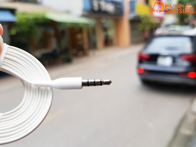 Tai nghe Samsung Galaxy S6 Edge Plus chính hãng (nguyên hộp) Tai nghe Samsung Galaxy S6 Edge Plus chính hãng (nguyên hộp)