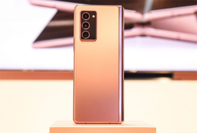 thay kính camera Galaxy Z Fold 2|Flip, Fold chính hãng thay kính camera Galaxy Z Fold 2|Flip, Fold chính hãng