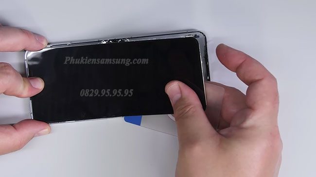 Thay màn hình Z Flip 5| Flip 4| Flip 3| Flip 1 chính hãng Samsung lấy ngay