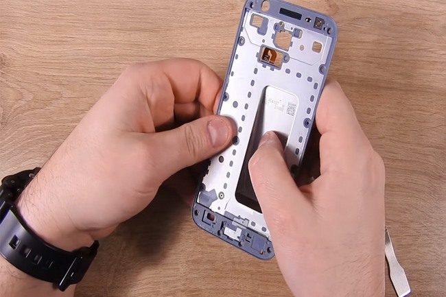thay pin J3 Pro 2017 và một số pin J3 khác thay pin J3 Pro 2017 và một số pin J3 khác