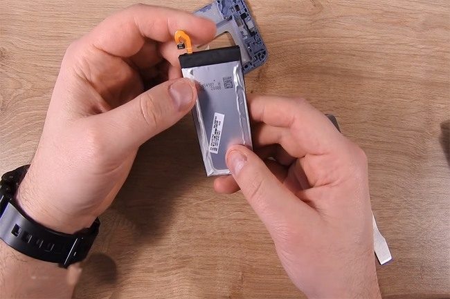 thay pin J3 Pro 2017 và một số pin J3 khác thay pin J3 Pro 2017 và một số pin J3 khác
