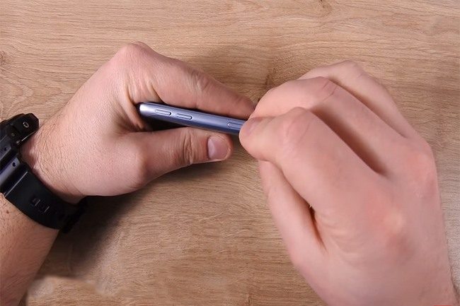 thay pin J3 Pro 2017 và một số pin J3 khác thay pin J3 Pro 2017 và một số pin J3 khác