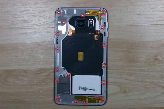 Thay pin Samsung Galaxy S6 Edge Plus Thay pin Samsung Galaxy S6 Edge Plus