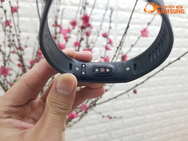 Vòng đeo tay Huawei Band 2 Pro