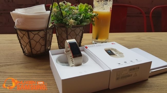 Vòng đeo tay Huawei Band 3 Pro