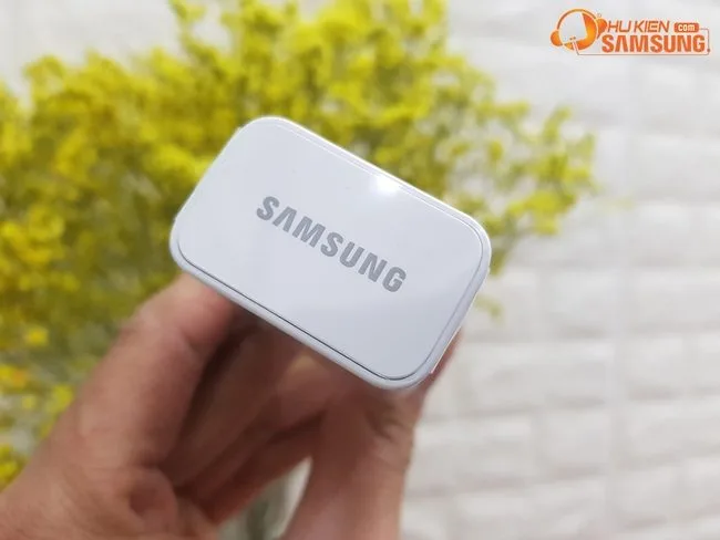Củ sạc Samsung Galaxy S6 Edge Plus chính hãng