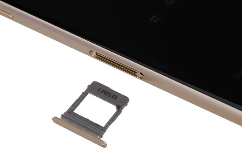 Bộ khay sim và thẻ nhớ Galaxy A8 Plus chính hãng