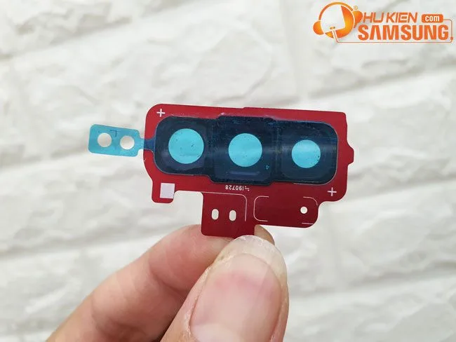 Thay kính camera sau Galaxy Note 10 chính hãng