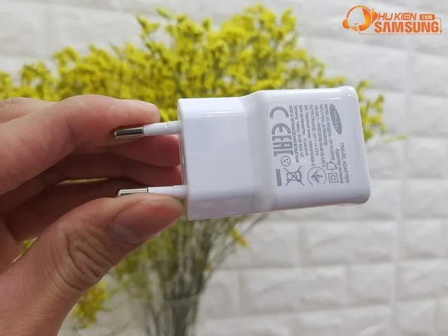 Sạc cáp Samsung Galaxy S4 i9500 chính hãng