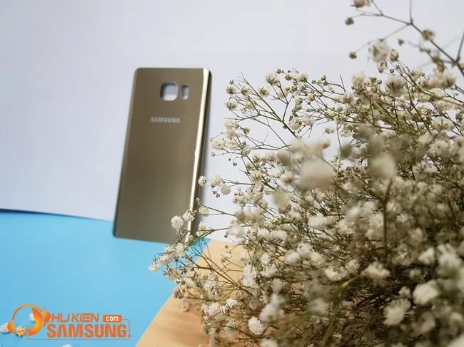 Thay nắp lưng Samsung Galaxy Note 5