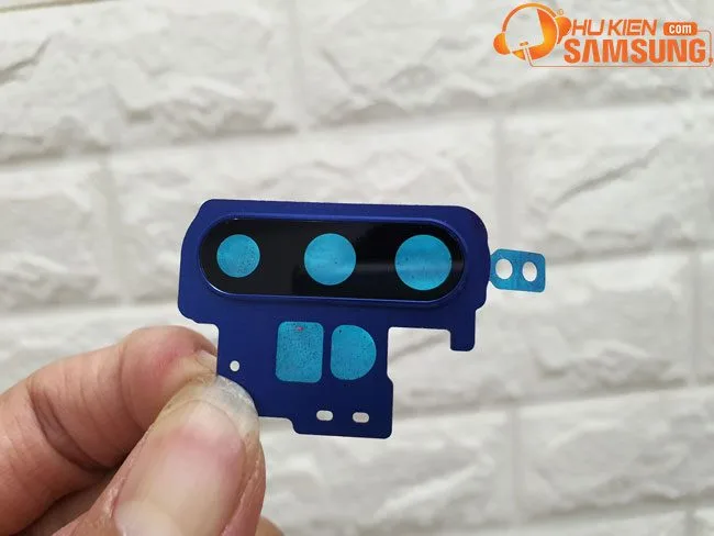 Thay mặt kính camera sau Galaxy Note 10 Plus chính hãng