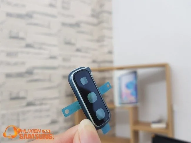 Thay kính camera sau Samsung Galaxy Z Fold 4| Fold 3| Fold 2| Fold 1