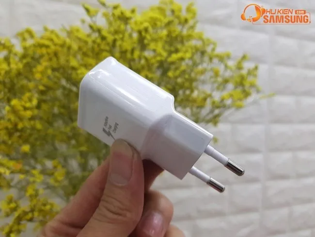 Củ sạc Samsung Galaxy S6 Edge Plus chính hãng