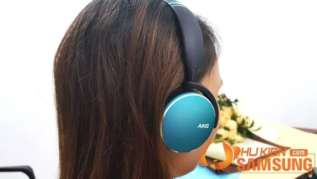 Tai nghe Bluetooth AKG Y500 chính hãng