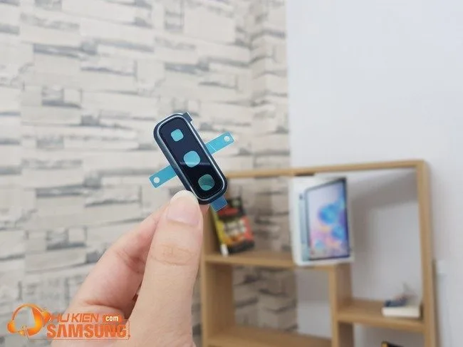 Thay kính camera sau Samsung Galaxy Z Fold 4| Fold 3| Fold 2| Fold 1