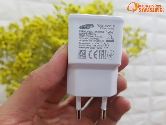 Củ sạc Samsung Galaxy S4 i9500