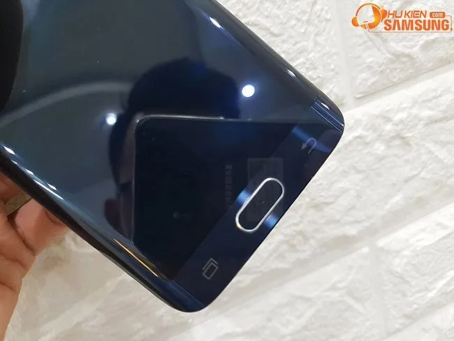 Thay màn hình Samsung Galaxy S6 Edge chính hãng