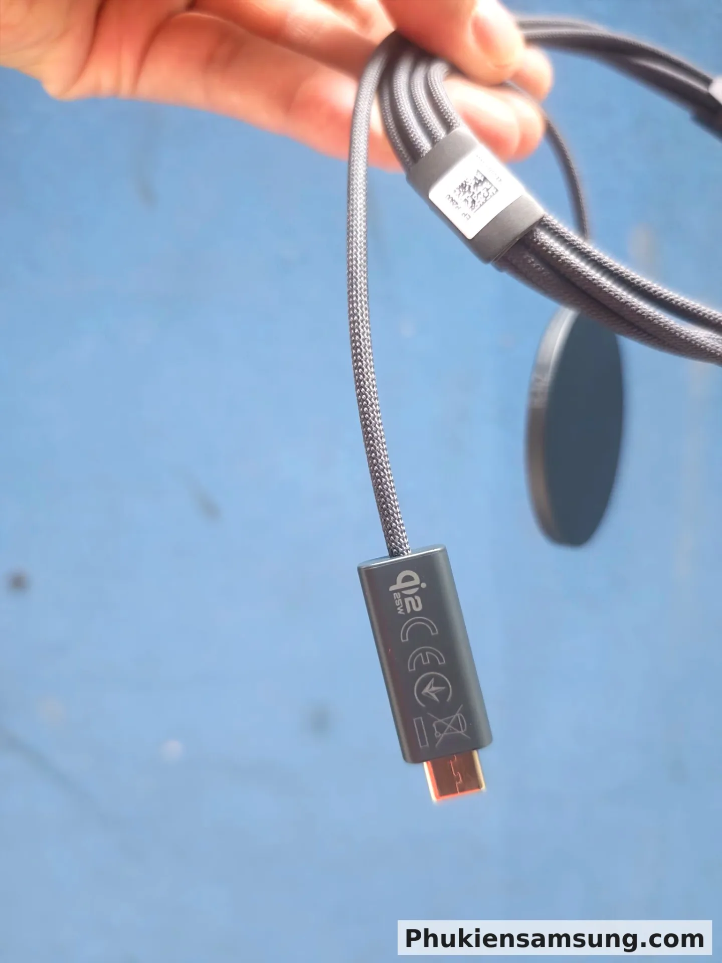 Sạc Không Dây Nam Châm Magnet Samsung 25W Qi2 - Xám Đậm - Đầu nối Qi2 kèm tem QR